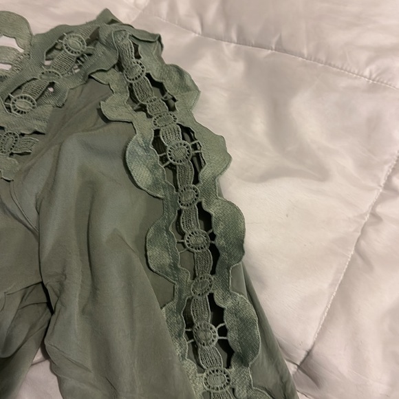 Mainstrip Cutout Blouse - Picture 3 of 4